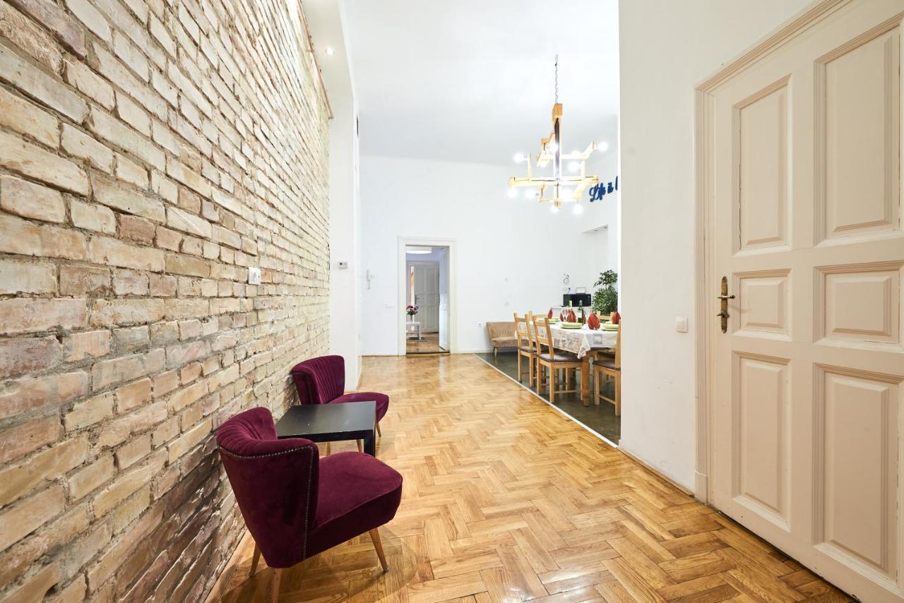 Large Apartment For Groups City Center Dist. VII Budapest Exterior photo