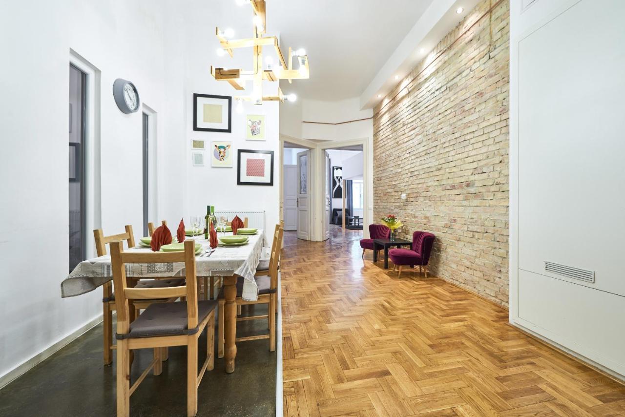 Large Apartment For Groups City Center Dist. VII Budapest Exterior photo