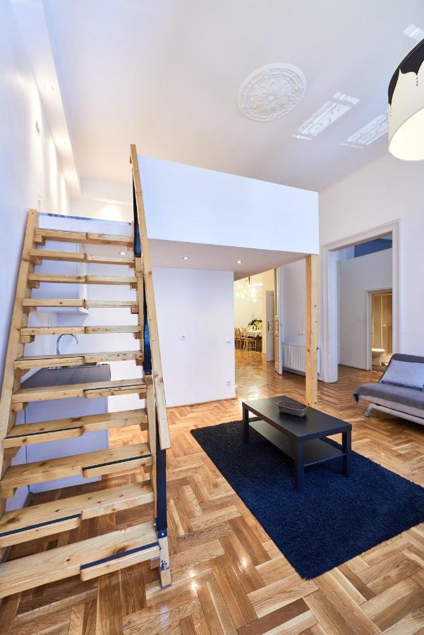 Large Apartment For Groups City Center Dist. VII Budapest Exterior photo