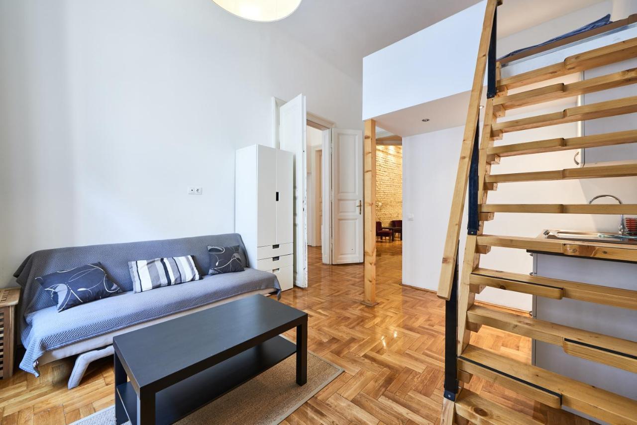 Large Apartment For Groups City Center Dist. VII Budapest Exterior photo